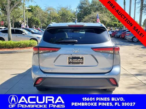 2022 Toyota Highlander XLE