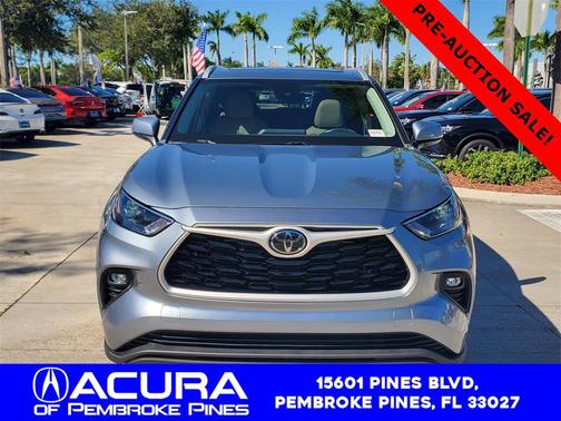 2022 Toyota Highlander XLE