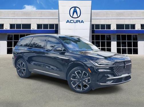 2024 Lincoln Nautilus Reserve