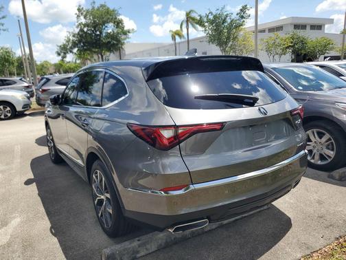 Liquid Carbon Metallic 2023 Acura MDX Technology Package