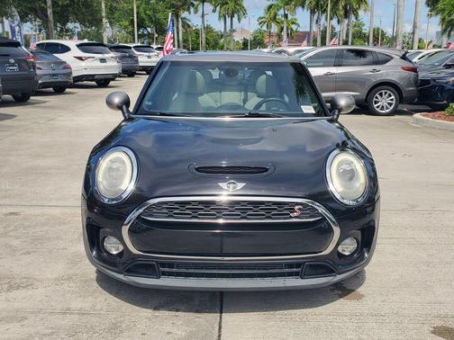 Midnight Black Metallic 2017 MINI Clubman Cooper S