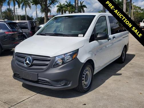 2023 Mercedes-Benz Metris Base