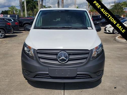 2023 Mercedes-Benz Metris Base