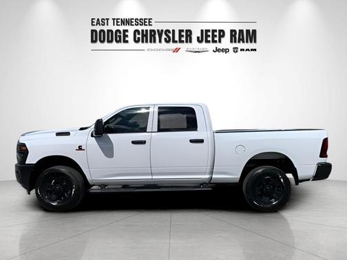 2025 RAM 2500 Tradesman Crew Cab 4x4 6'4' Box