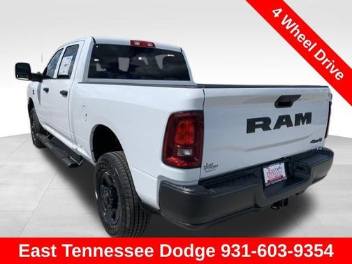 2025 RAM 2500 Tradesman Crew Cab 4x4 6'4' Box