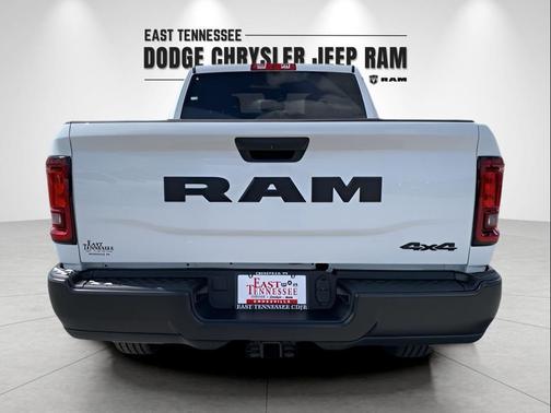 2025 RAM 2500 Tradesman Crew Cab 4x4 6'4' Box