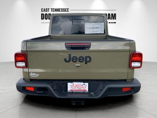 2025 Jeep Gladiator Sport S