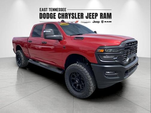 2025 RAM 2500 Tradesman Crew Cab 4x4 6'4' Box