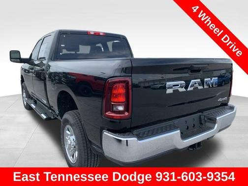 2025 RAM 2500 Tradesman Crew Cab 4x4 6'4' Box