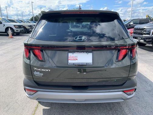 2025 Hyundai TUCSON SEL