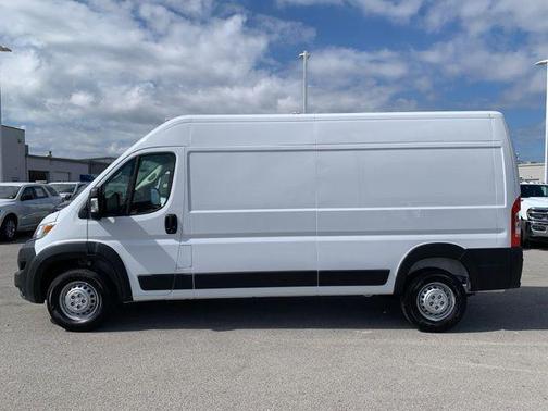 2025 RAM ProMaster 2500 Tradesman