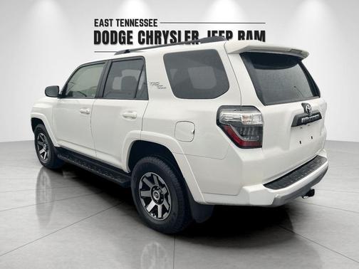 2024 Toyota 4Runner TRD Off Road