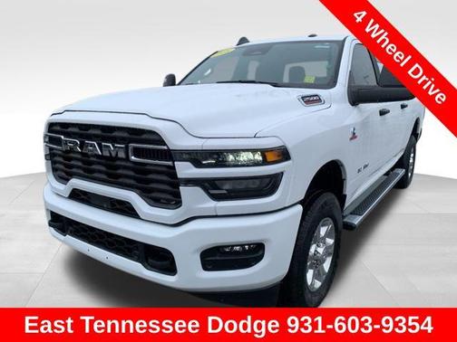 2025 RAM 2500 Big Horn Crew Cab 4x4 6'4' Box