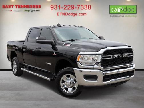 2020 RAM 2500 Tradesman Crew Cab 4X4 6'4' Box
