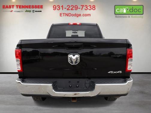 2020 RAM 2500 Tradesman Crew Cab 4X4 6'4' Box