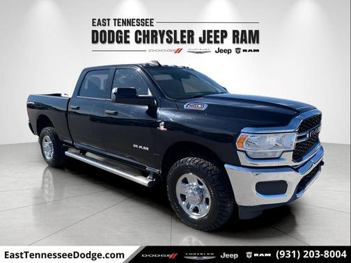 2020 RAM 2500 Tradesman Crew Cab 4X4 6'4' Box