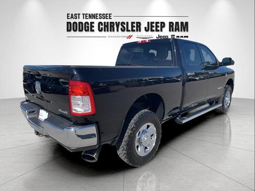 2020 RAM 2500 Tradesman Crew Cab 4X4 6'4' Box