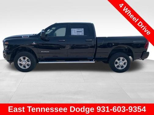2025 RAM 2500 Big Horn Crew Cab 4x4 6'4' Box