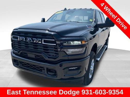 2025 RAM 2500 Big Horn Crew Cab 4x4 6'4' Box