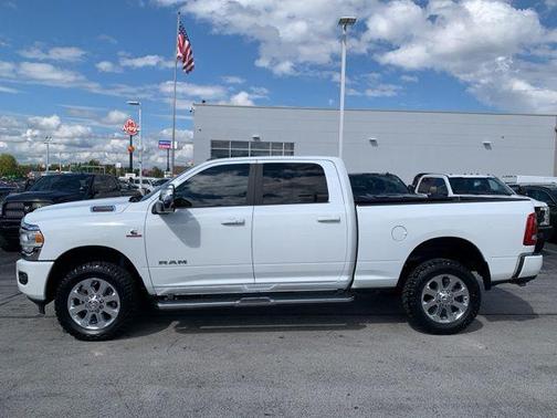 2023 RAM 2500 Laramie Crew Cab 4x4 6'4' Box