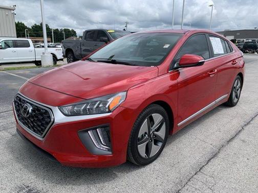 2022 Hyundai IONIQ Hybrid SEL