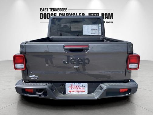 2025 Jeep Gladiator Nighthawk