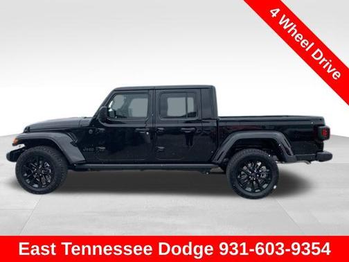 2025 Jeep Gladiator Nighthawk