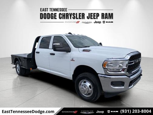 2024 RAM 3500 Tradesman Crew Cab 4x4 8' Box
