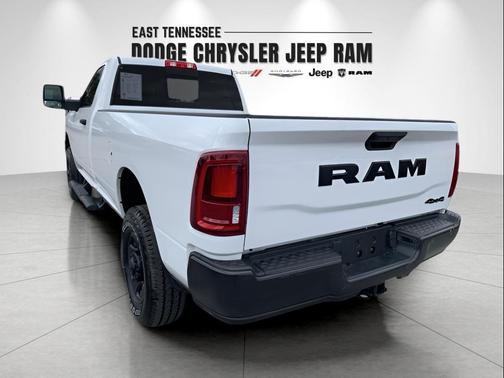2025 RAM 2500 Tradesman Regular Cab 4x4 8' Box