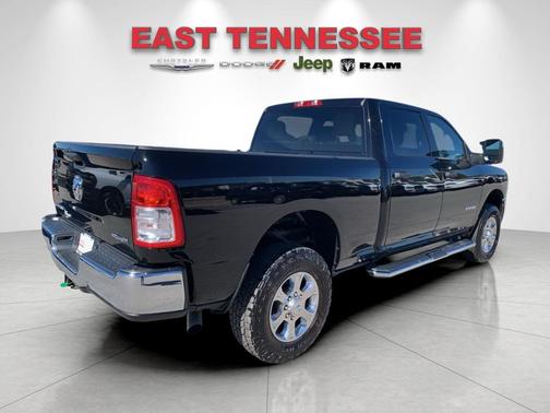 2024 RAM 2500 Big Horn Crew Cab 4x4 64' Box