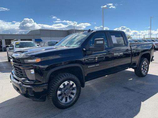 2024 Chevrolet Silverado 2500 Custom