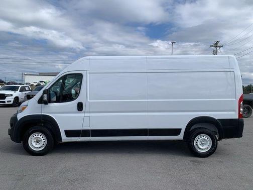 2025 RAM ProMaster 2500 Tradesman