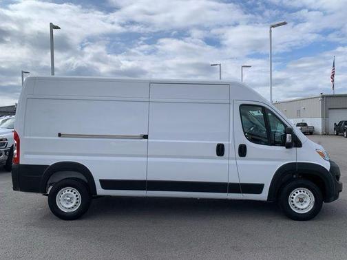 2025 RAM ProMaster 2500 Tradesman