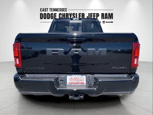 2025 RAM 2500 Limited Crew Cab 4x4 6'4' Box