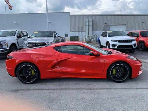2021 Chevrolet Corvette Stingray w/2LT