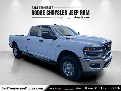 2025 RAM 2500 Tradesman Crew Cab 4x4 8' Box