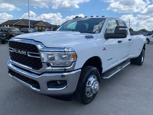 2024 RAM 3500 Big Horn Crew Cab 4x4 8' Box
