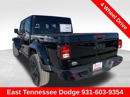 2025 Jeep Gladiator Nighthawk