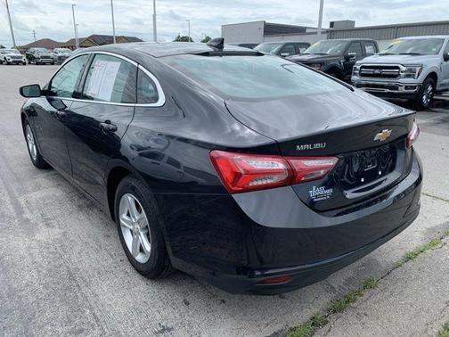 2022 Chevrolet Malibu FWD LT