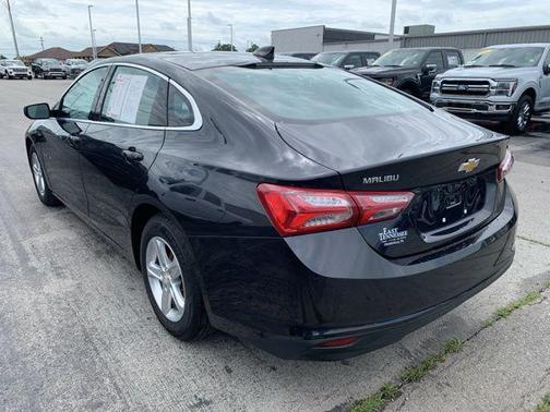 2022 Chevrolet Malibu FWD LT