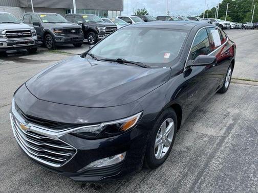 2022 Chevrolet Malibu FWD LT