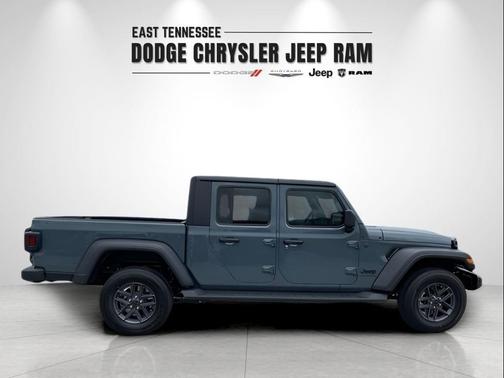 2025 Jeep Gladiator Sport S