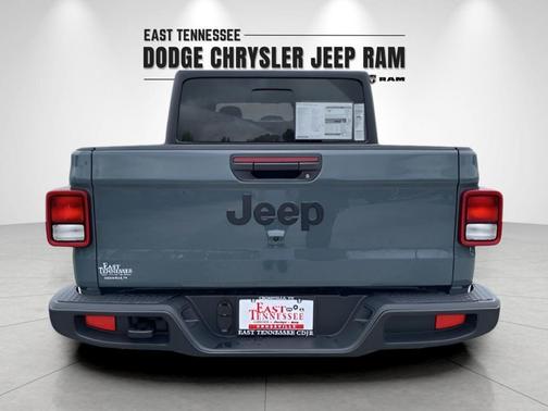 2025 Jeep Gladiator Sport S