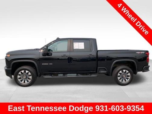 2022 Chevrolet Silverado 2500 Custom