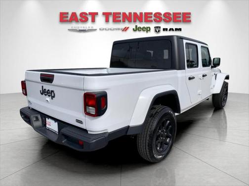 2023 Jeep Gladiator Overland 4x4