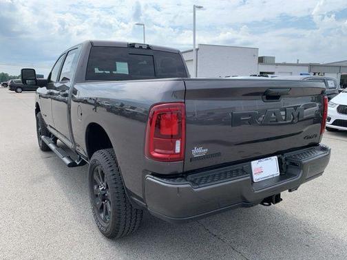 2025 RAM 2500 Big Horn Crew Cab 4x4 6'4' Box