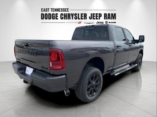 2025 RAM 2500 Big Horn Crew Cab 4x4 6'4' Box