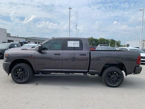 2025 RAM 2500 Big Horn Crew Cab 4x4 6'4' Box