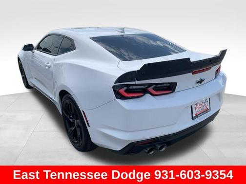 2021 Chevrolet Camaro RWD Coupe LT1