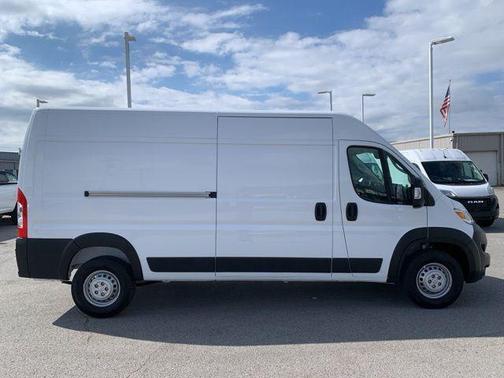 2025 RAM ProMaster 2500 Tradesman